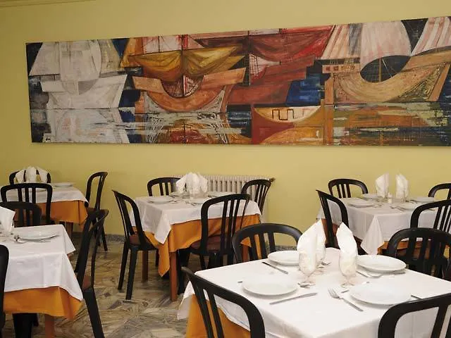 Natura Park Hotel 4*
